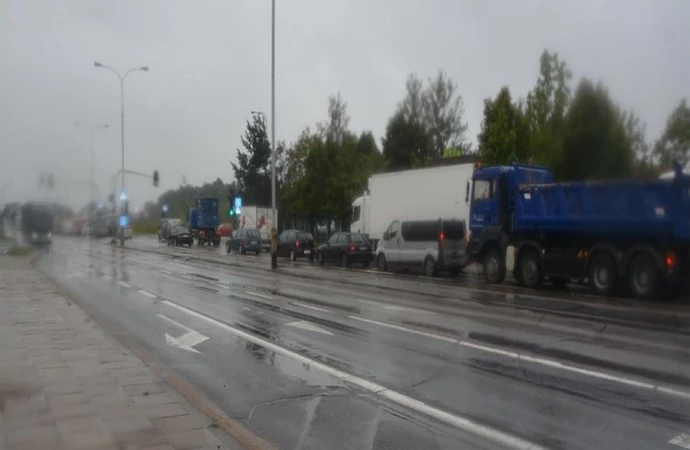 Drogowcy zakończyli remont nawierzchni ulicy Leonharda w Olsztynie.